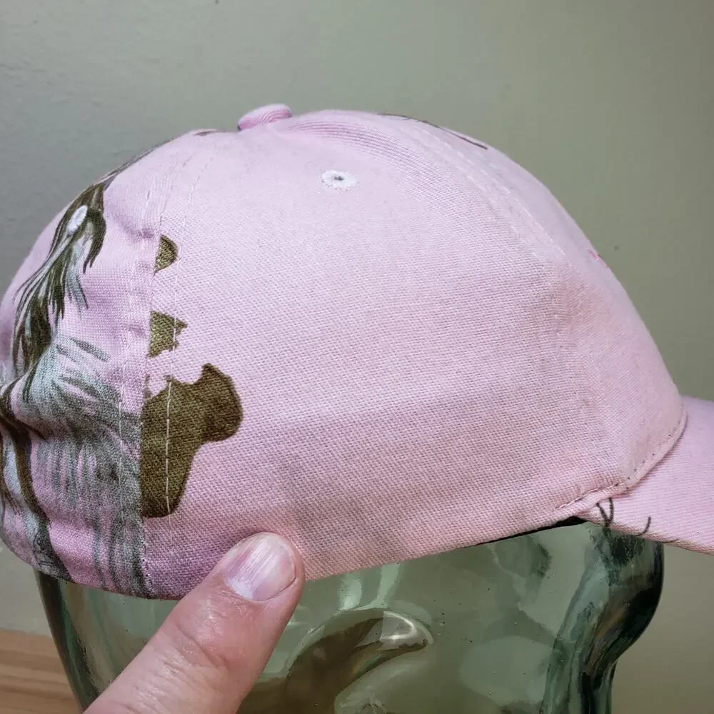 RealTree Women's Pink Camoflage Powercap Battery Operated Light Up Hunting Hat‎